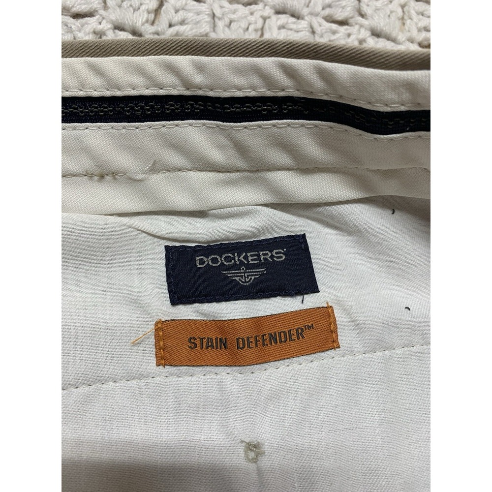 Dockers Men's Dress pants slacks 36x32‎ khakis Beige pleated Stain Defender - Picture 7 of 13